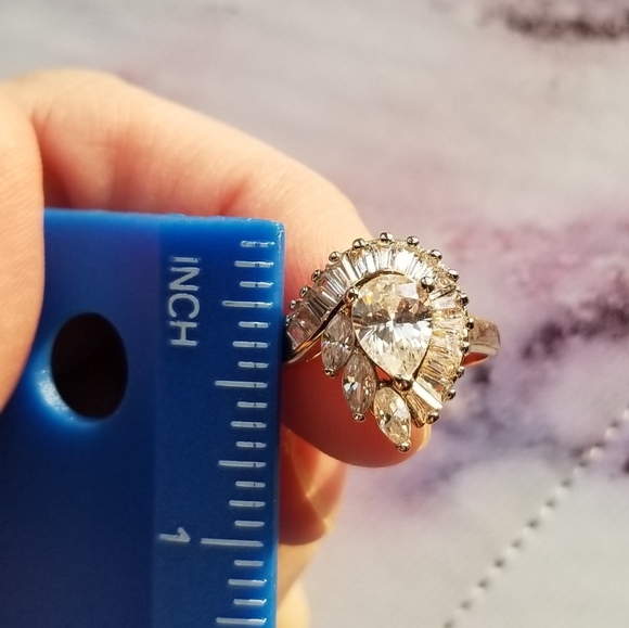 Cocktail ring - Picture 1 of 2